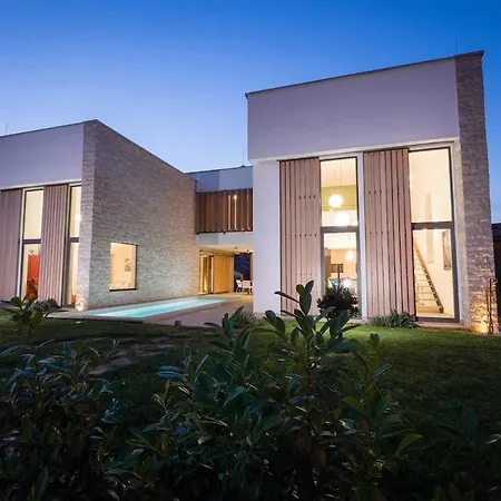 Vacay 2in1 Unique With Private Pool Vila