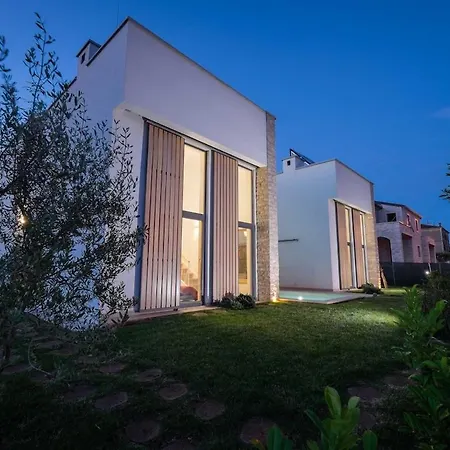 Villa Vacay 2in1 Unique With Private Pool *