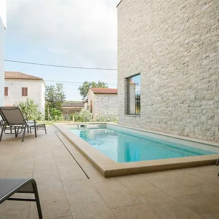 Vacay 2in1 Unique With Private Pool Villa Fiorini